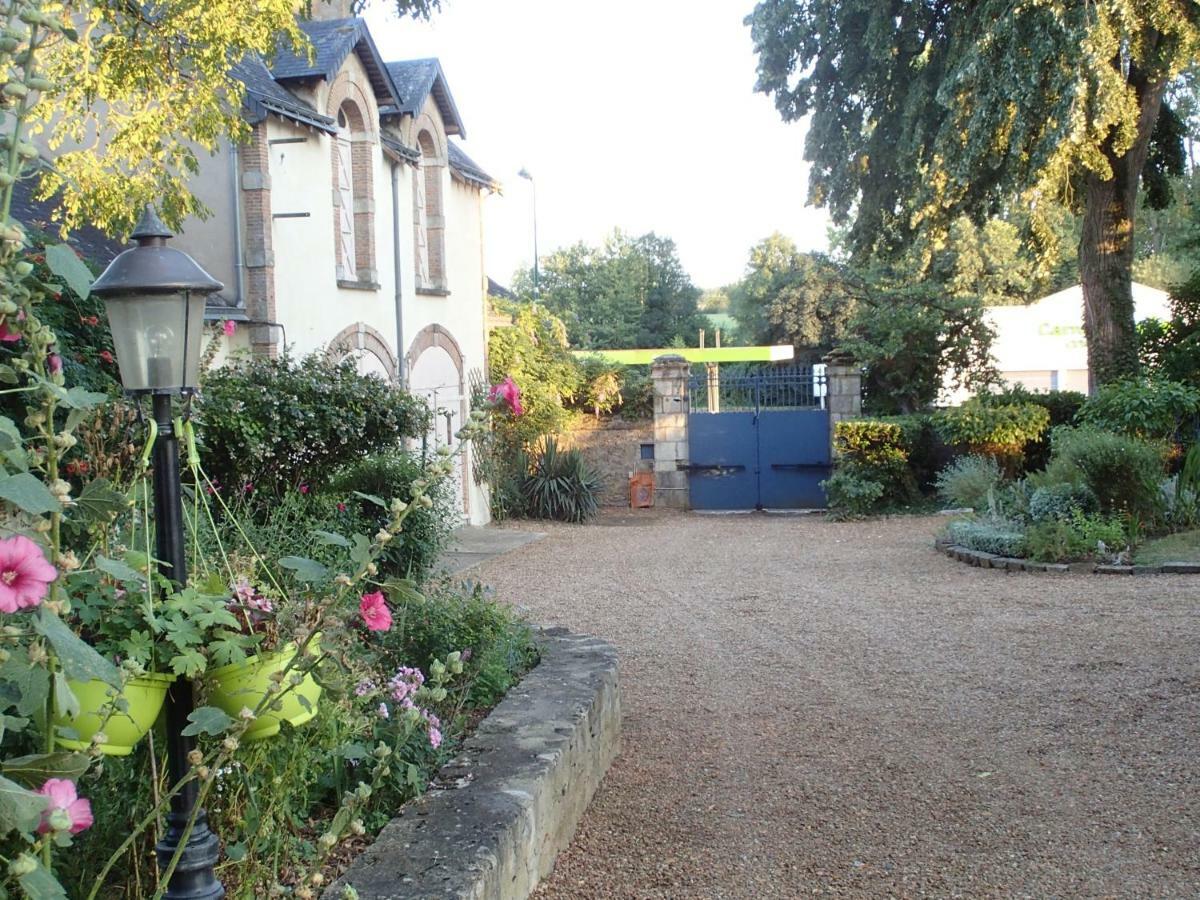 France Petit Chateau Loue Экстерьер фото